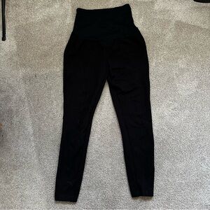 Old Navy Black Maternity Leggings size medium